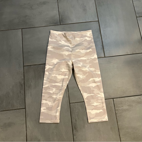 Athleta Elation Camo Crop in Grey Winter - Picture 2 of 5